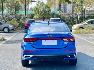 2021 Kia K3 II (China Market), синий, 1280000 рублей, вид 5