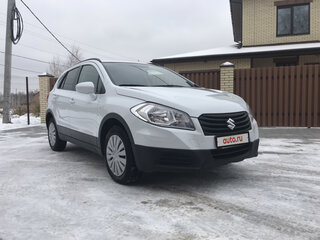 2014 Suzuki SX4 II (S-Cross), белый, 985000 рублей, вид 2