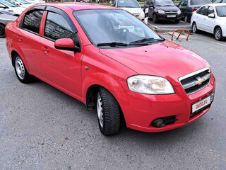 2010 Chevrolet Aveo I Рестайлинг, красный, 560000 рублей, вид 2