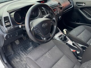 2014 Kia Cerato III, белый, 1050000 рублей, вид 5