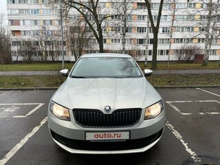 2014 Skoda Octavia III (A7), серебристый, 1100000 рублей, вид 3