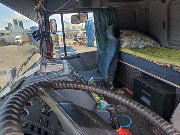 1995 DAF 95, красный, 580000 рублей - вид 8