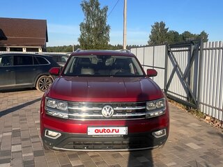 2018 Volkswagen Teramont I, пурпурный, 2050000 рублей, вид 3