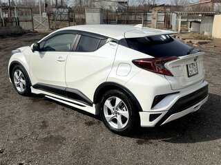 2018 Toyota C-HR I, белый, 1950000 рублей, вид 3