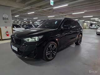 2025 BMW X1 18d sDrive III (U11/U12), чёрный, 5243802 рублей, вид 1
