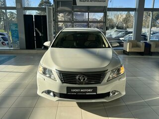 2012 Toyota Camry VII (XV50), белый, 1895000 рублей, вид 2