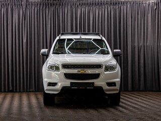 2014 Chevrolet TrailBlazer II, белый, 1755000 рублей, вид 2