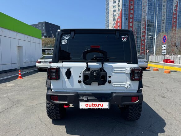 2020 Jeep Wrangler IV (JL), белый, 4750000 рублей - вид 6