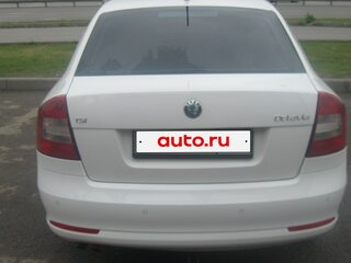 2013 Skoda Octavia II (A5) Рестайлинг, белый, 770000 рублей, вид 5