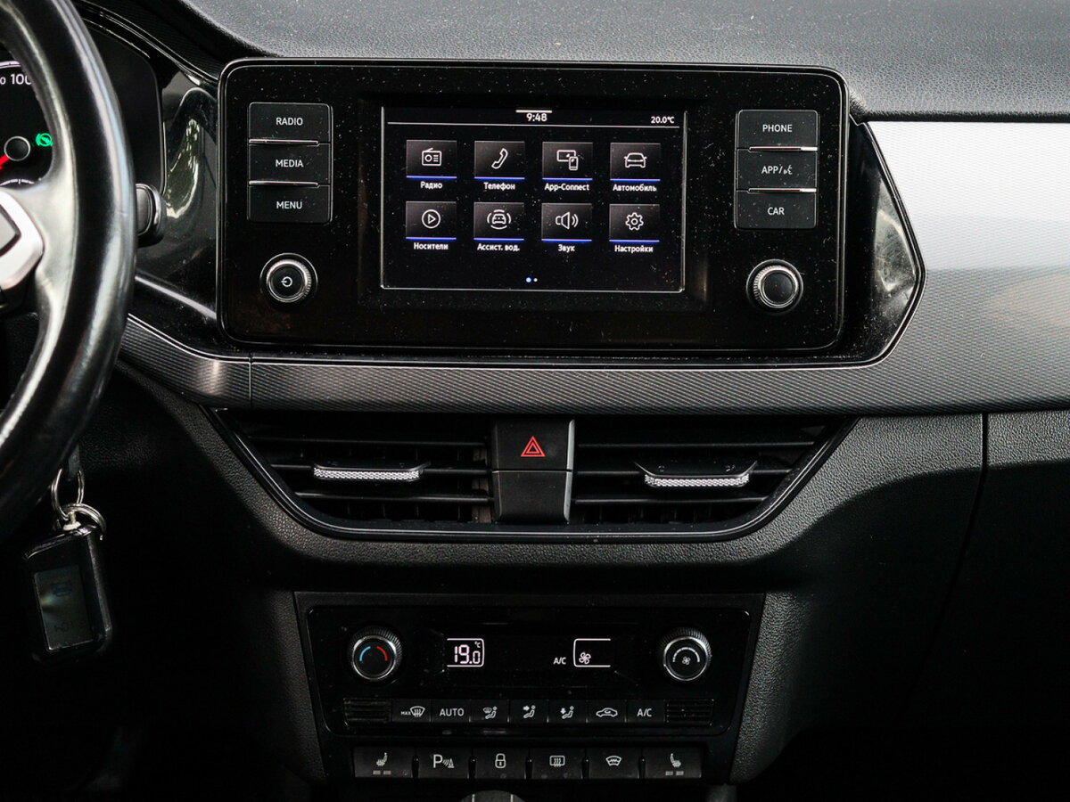 Открыть фотографии: Volkswagen Polo VI