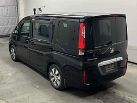2021 Honda Stepwgn Spada V Рестайлинг, чёрный, 2100000 рублей - вид 19