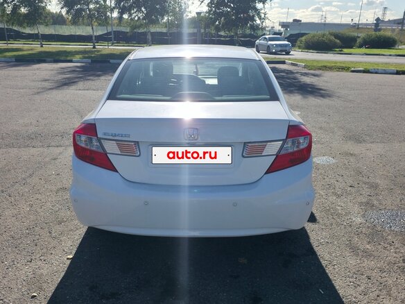 2012 Honda Civic IX, белый, 1050000 рублей - вид 13