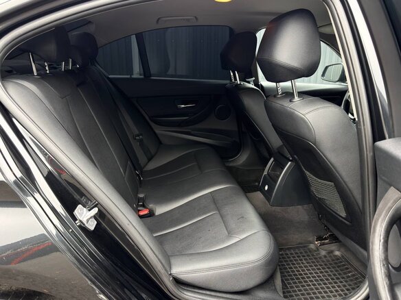 2013 BMW 3 серии 320i VI (F3x), чёрный, 1700000 рублей - вид 12