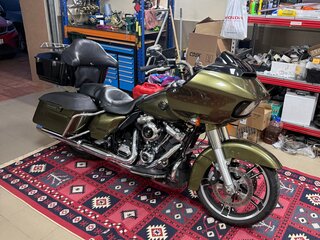 2017 Harley-Davidson Road Glide, зелёный, 1999999 рублей, вид 1