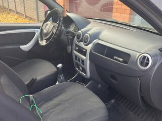 2011 Renault Sandero I, бежевый, 530000 рублей, вид 5