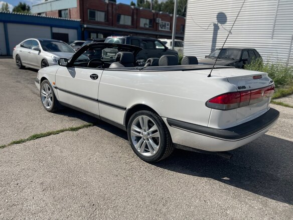 1996 Saab 900 II, белый, 1000000 рублей - вид 8