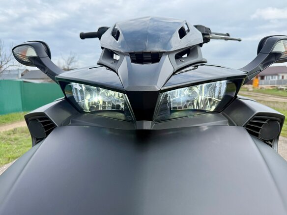 2018 BRP Can-Am Spyder, чёрный, 1550000 рублей - вид 10