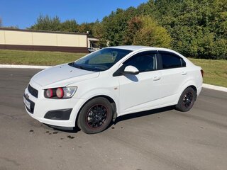 2012 Chevrolet Aveo II, белый, 670000 рублей, вид 1