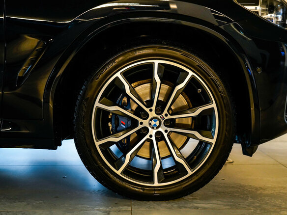 2019 BMW X3 30d xDrive III (G01), чёрный, 4530000 рублей - вид 6