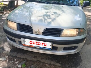 2003 Mitsubishi Carisma I Рестайлинг, серебристый, 180000 рублей, вид 3