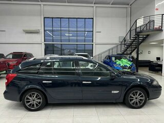2005 Renault Laguna II Рестайлинг, зелёный, 499000 рублей, вид 5