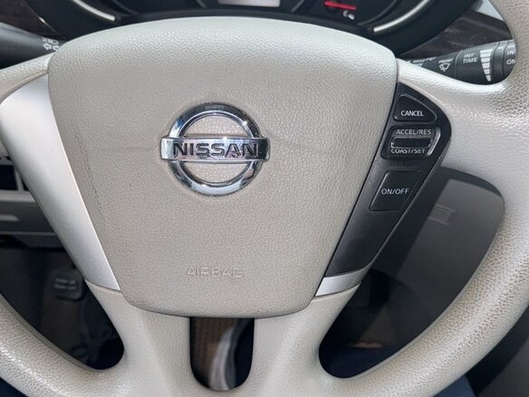 2013 Nissan Quest IV, серый, 1650000 рублей - вид 5