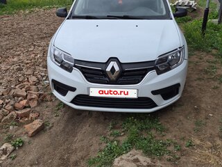 2019 Renault Logan II Рестайлинг, белый, 800000 рублей, вид 1
