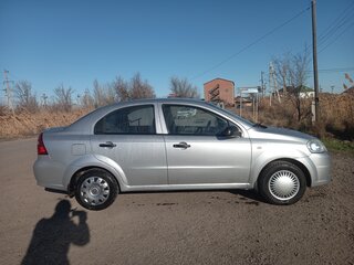 2007 Chevrolet Aveo I Рестайлинг, серебристый, 320000 рублей, вид 2
