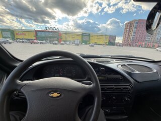 2005 Chevrolet Niva I, серебристый, 350000 рублей, вид 5