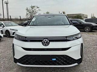 2026 Volkswagen Tavendor I Рестайлинг, белый, 5460000 рублей, вид 2