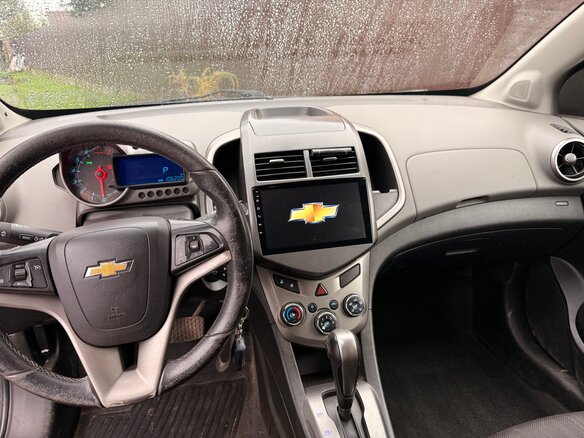 2013 Chevrolet Aveo II, чёрный - вид 1