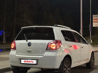2013 Geely MK Cross I, белый, 140000 рублей, вид 4