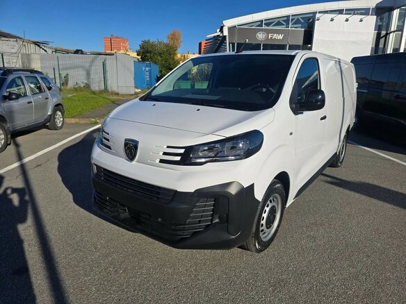 2025 Peugeot Expert, белый, 4999000 рублей