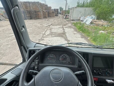 2010 Isuzu Elf (N-series), белый, 700000 рублей, вид 4