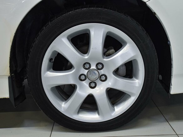 2015 Toyota Prius III Рестайлинг (XW30), белый, 1169000 рублей - вид 7