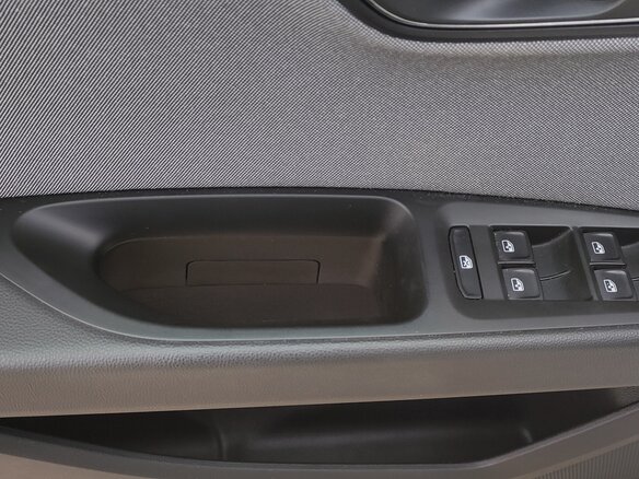 2020 SEAT Leon III Рестайлинг, белый, 1730000 рублей - вид 13
