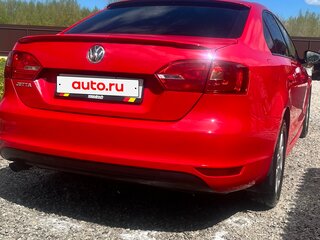 2012 Volkswagen Jetta VI, красный, 755000 рублей, вид 3