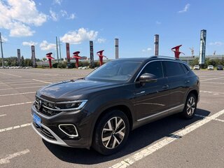 2023 Volkswagen Tayron I Рестайлинг, чёрный, 2410000 рублей, вид 1