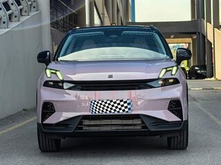 2026 Lynk & Co 06 I Рестайлинг, бежевый, 2035000 рублей, вид 2