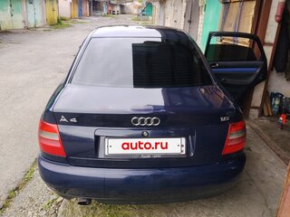 1998 Audi A4 I (B5), синий, 320000 рублей, вид 4