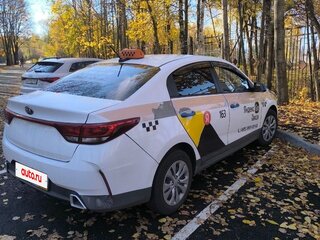 2020 Kia Rio IV Рестайлинг, синий, 1145000 рублей, вид 5