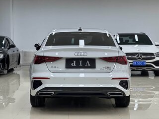 2022 Audi A3 35 TFSI IV (8Y), белый, 2100000 рублей, вид 3