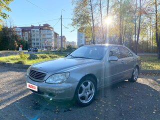 2001 Mercedes-Benz S-Класс 320 IV (W220), серый, 700000 рублей, вид 1