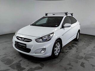 2012 Hyundai Solaris I, белый, 635000 рублей, вид 1