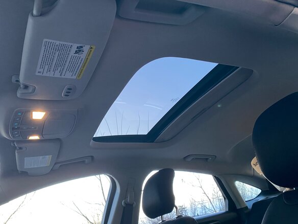 2013 Ford Fusion (North America) II, серебристый, 1000000 рублей - вид 5