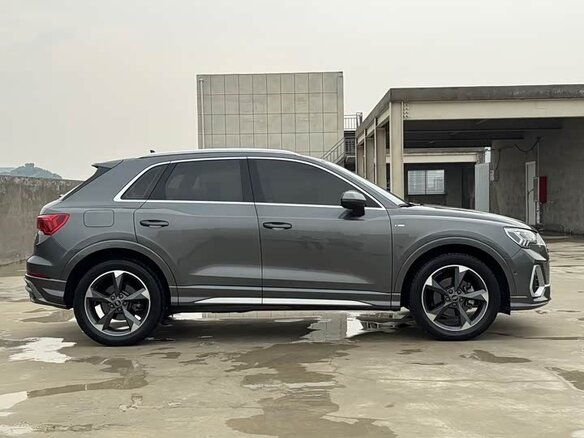 2023 Audi Q3 35 TFSI II (F3), серый - вид 4