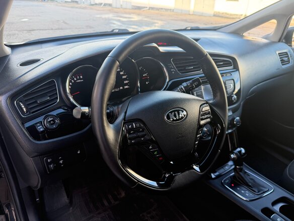 2013 Kia Ceed II, чёрный, 1197000 рублей - вид 23