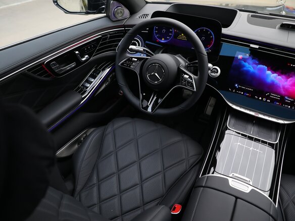 2026 Mercedes-Benz Maybach S-Класс 580 II (Z223) Рестайлинг, чёрный, 41900000 рублей - вид 34
