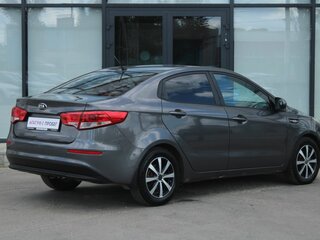 2015 Kia Rio 6-speed III, серый, 975000 рублей, вид 5
