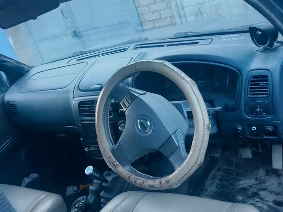 1991 Nissan Terrano I, серый, 400000 рублей - вид 16